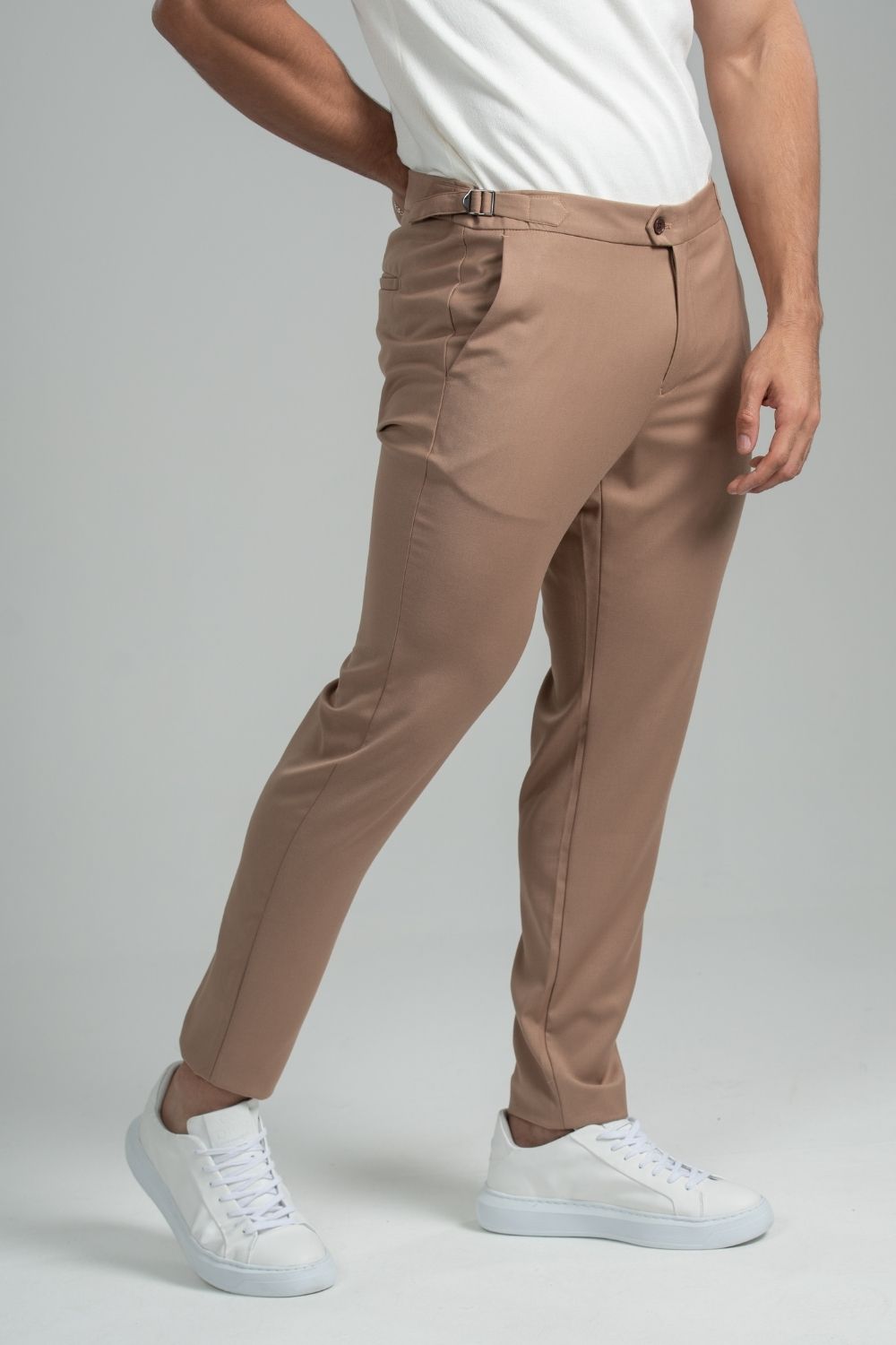 Calça Blaine Alfaiataria Com Ajuste Lateral Marrom - Linha Rich