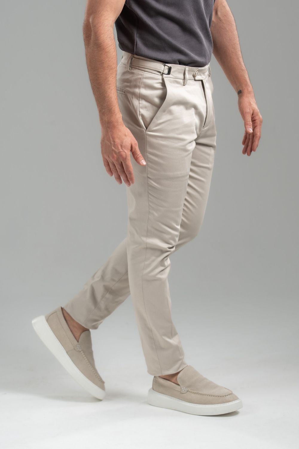 Calça Roman Alfaiataria Com Ajuste Cintura Off White - Linha Rich