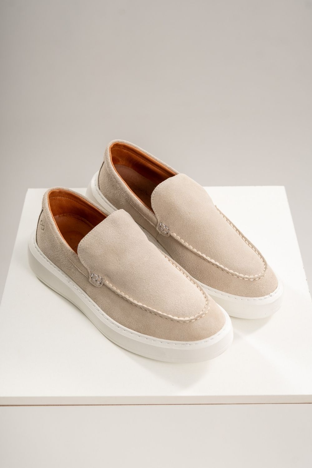 Loafer Portofino Camurça - Linha Resort - Creme